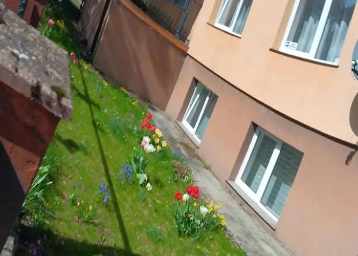 Dom & Nad Rzeka Semesterbostad *