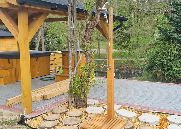 Dom & Nad Rzeka 度假居 Debnica Kaszubska