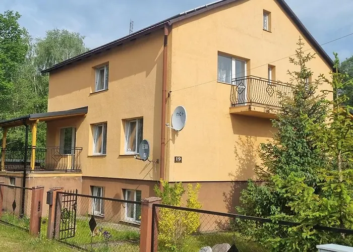 Dom & Nad Rzeka Debnica Kaszubska